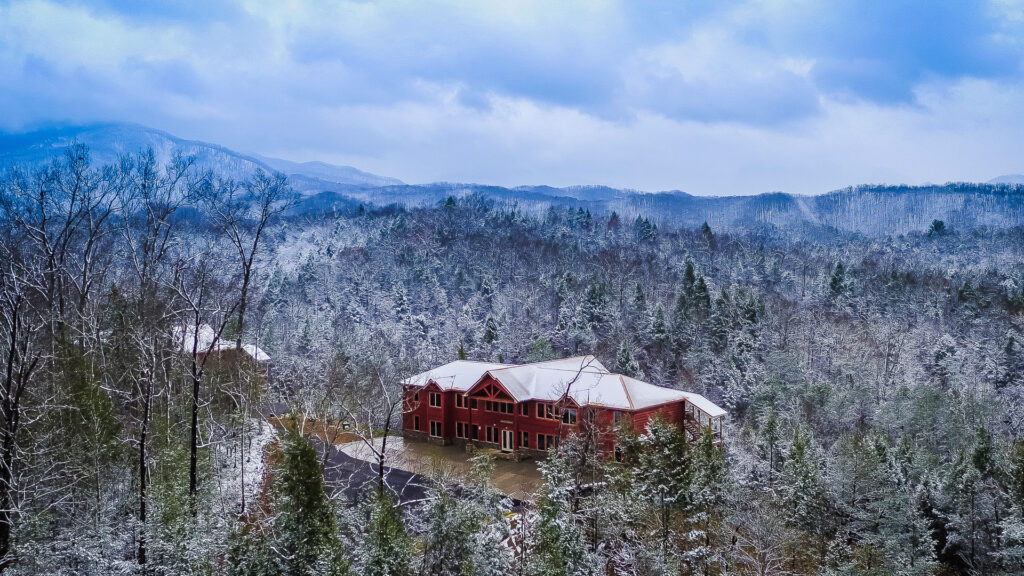 Cabin in the snowy Gatlinburg hills