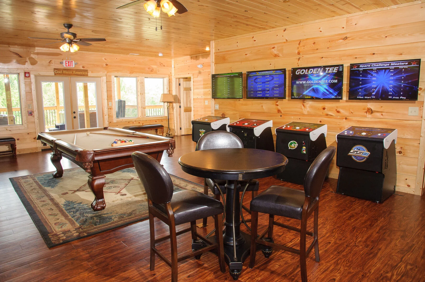 game room at our Thanksgiving Pigeon Forge vacation rentals